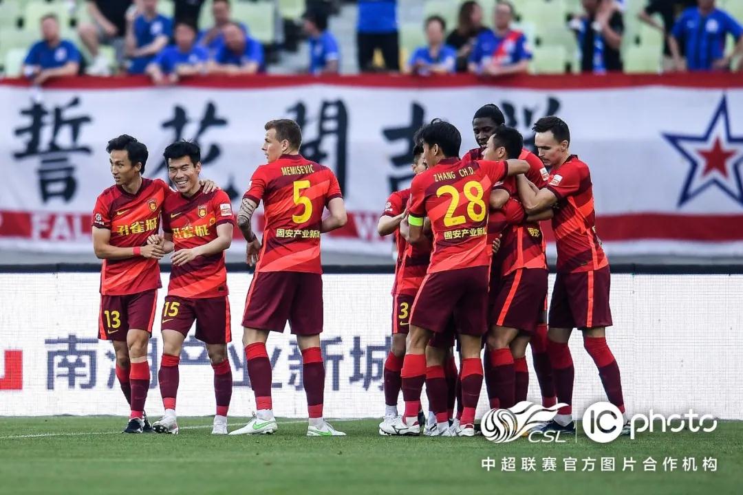 المنتخب المغربي على موعد مع التاريخ في مواجهة فرنسا بنصف نهائي مونديال قطر